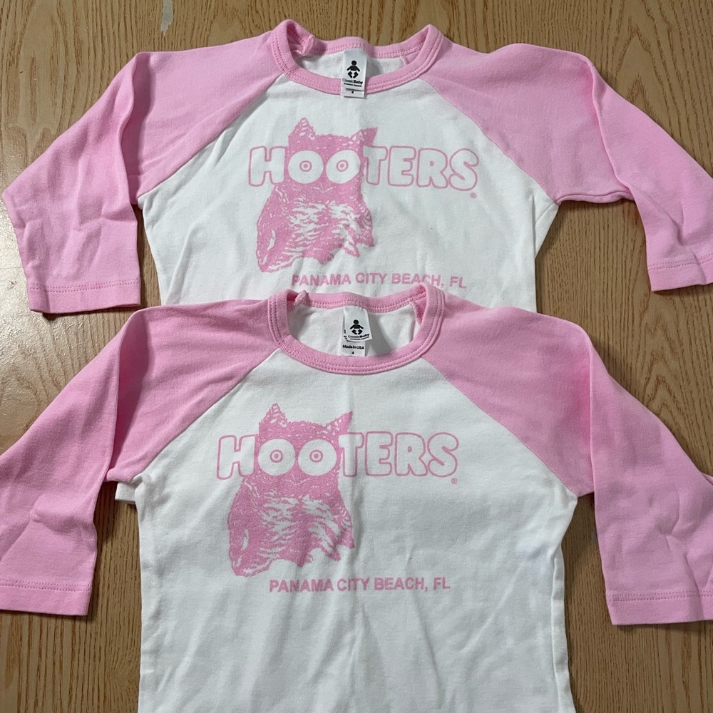 New Bundle of 2 Girls Hooters Shirts From Panama City Beach Florida Size 4T